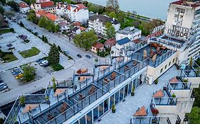 Rovno Hotel